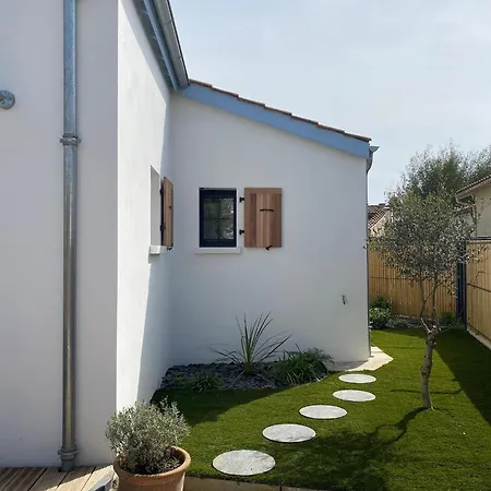 Charming House - Village Dom wakacyjny *