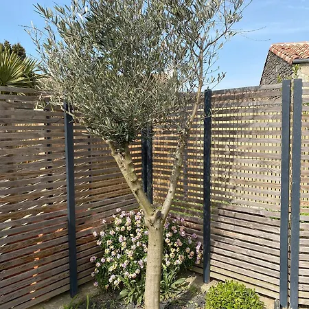 Dom wakacyjny Charming House - Village