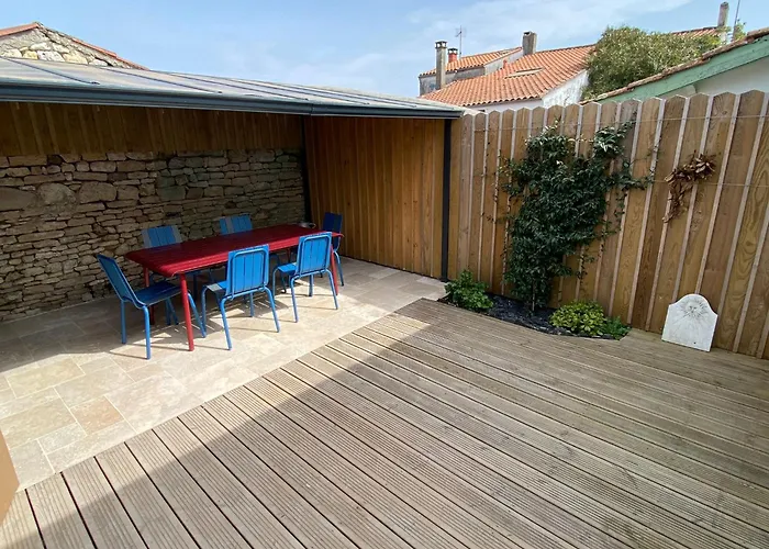 Charming House - Village Holiday home *